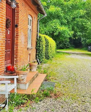 Quiet And Cozy Close To Nature In Villa. * Tilst