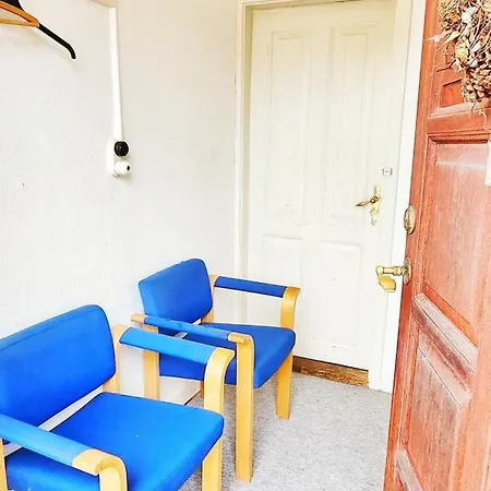 Quiet And Cozy Close To Nature In Villa. Apartment Tilst